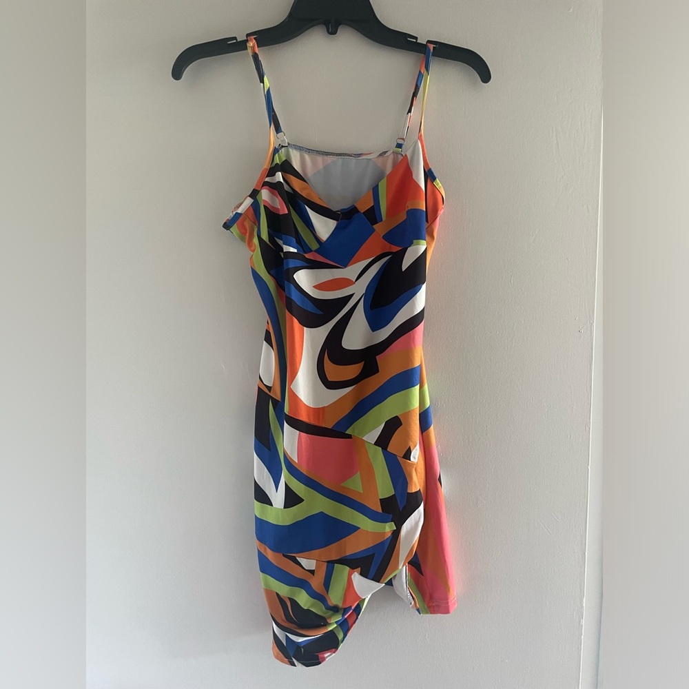 SHEIN tight fit night out dress. Multicolor. Miami vacation dress, L. No tags